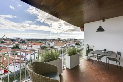 Image de Auteuil - Appartement lumineux rénové