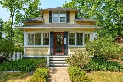 Image de Ros Na Cille - Downtown Saugatuck - Pet Friendly - Large Home