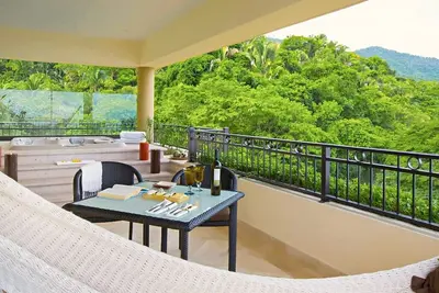 Image de Beachfront 3 Bedroom Suite with Jacuzzi