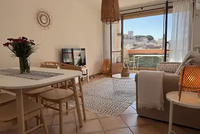 Image de Mandariniers 11b - 2 bedrooms with lovely balcony