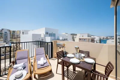 Image de Sea Bliss penthouse with 2 terraces enjoying side Sea views