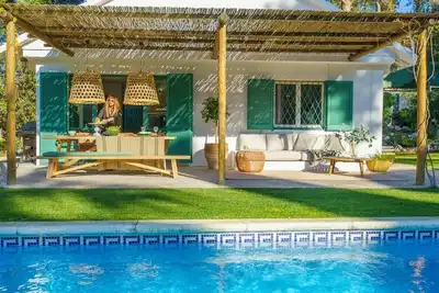 Image de By The Sea Lux House à 200 mètres de la plage Piscine Privée
