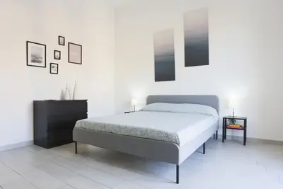 Image de Bright & Central Apartment 5 min from the station