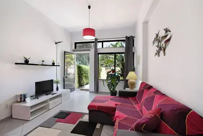Appartement 'Paradise T1 - Fuseta' avec vue sur montagne, Wi-Fi et climatisation