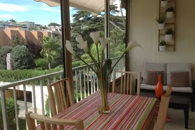 Image de Spacious studio in the center of Cannes, nice terrace, easy walk to the Croisette and Palais - 1923