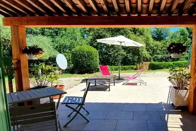Image de Large Studio In Provencal House