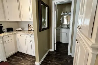 Image de Beautiful view overlooking Lake O Pines!