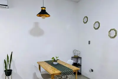Image de Lovely Suite Located In An Great Area