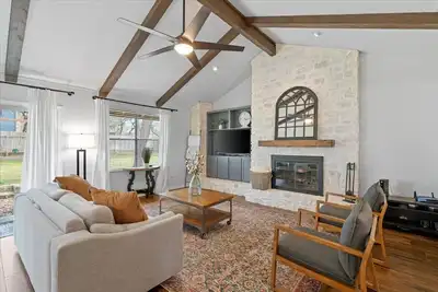 Image de Cozy Modern 3 Bed 2 Bath Home - Round Rock / Austin