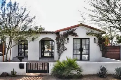 Casa Mariposa in Historic Garfield-Downtown Phoenix