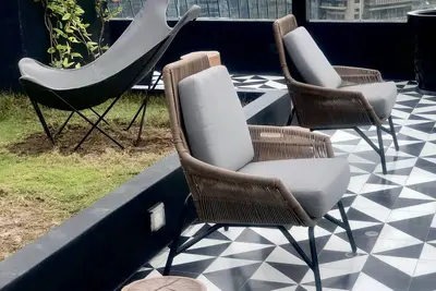 Image de 5*| Sleek brand new with pool 2 Br\/ 2bath | San Isidro