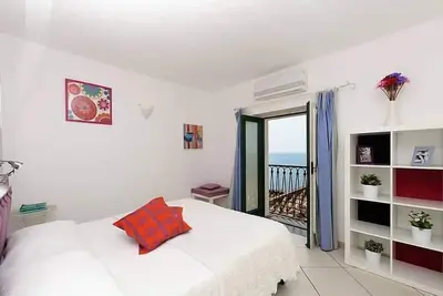 Image de Ciliegia by Amalfivacation. it - Sea View, Few Steps from the Beach