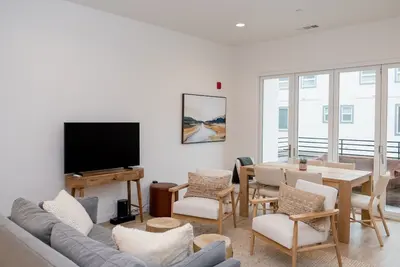 Image de Beautiful Downtown Napa Condo