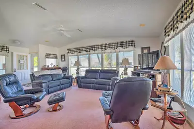 Image de Lady Lake House w/ Lanai & Community Pool!