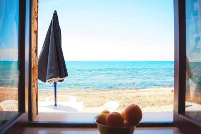 Image de Apollo's Terraces Beach apartments less than 20 m from the sea! Sirocco