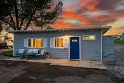 Image de Charming Winchester Guesthouse near Wine Country