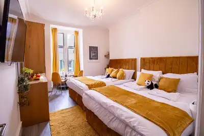 Image de Flat 9 - Studio · Studio Flat In Oxford Street