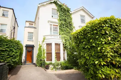 Image de higgihaus 7 Bed Sleeps up to 18 Big Groups