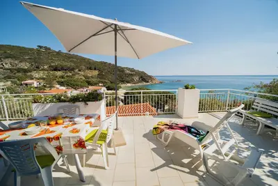 Image de Appartement \"Le Sirene Bilo 1\" avec vue sur la mer, terrasse et Wi-Fi