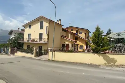 Image de At the foot of the Gran Sasso Park - Three-room apartment suitable for families