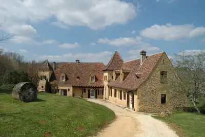 Image de Beautiful Private Country home in rural setting with heated pool