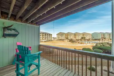 Image de Surf 315 | Surf City Ocean View Condo, Amenities!
