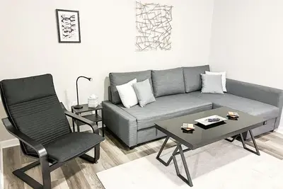 Image de True Pgh Experience! Fast Wifi + Free Parking!