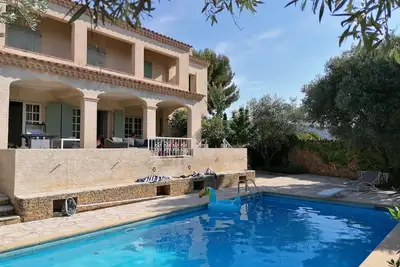 Image de Magnifique Villa avec piscine et vue mer