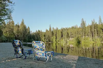 Image de Lake, Hot Tub, Baby & Toddler Friendly, Walk to Town