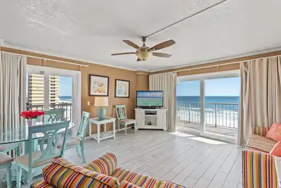 Image de The Summit Pcb 732 ** 2 Bed, 2 Full Bath ** Remodeled Beachfront Unit