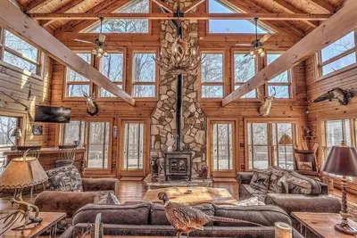Image de Amazing Grand Mountain Cabin, best in Blue Ridge!