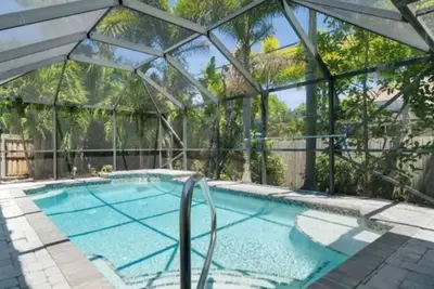 Image de Private Pool Home Close to Beach & Bike Path