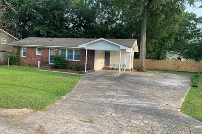 3 Bed 2 Bath Cute Entire House in West Rome