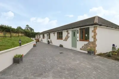Image de Bumble Bee, Modern Purpose Built Holiday Cottage 8miles from the coast