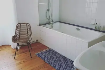 Adults only gîte in quiet place, w/swimming pool