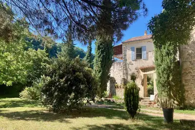 Image de Gîte le Moulinage du Luol avec parc arboré