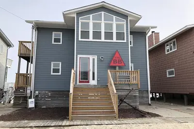 Image de Top floor beach house rental located at Buckroe Beach