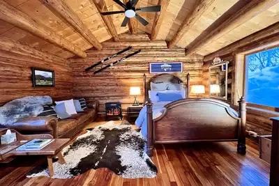 Image de Mountain retreat cabin, just right for the sport enthusiasts.