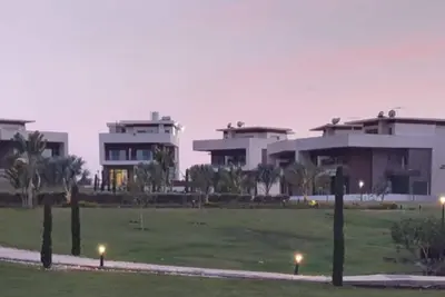 Image de Awesome Villa on a hill
