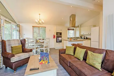 Image de Luxurious and contemporary lodge perfect for a peaceful break away with family or friends.