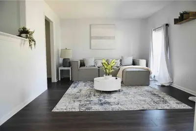 Image de Modern Home Near Medical Center and Fort Bragg