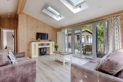 Image de 2 bedroom accommodation in Wootton Bridge, Nr Cowes