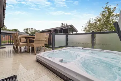 Image de Luxurious lodge perfect for a family or group of friends wanting to enjoy all the activities.