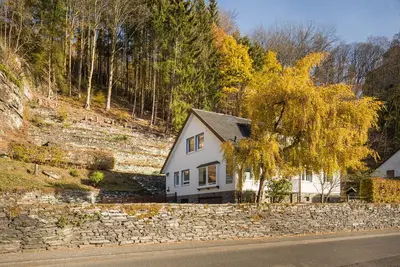 Image de Moderne Ferienwohnung nur Wenige Fußminuten zur Historischen Altstadt