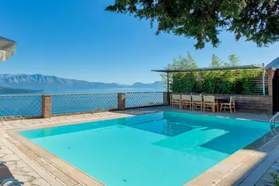 Image de 3 bedroom/ 5 bathr Villa/ private pool/ breathtaking sea views/ 6mins from beach