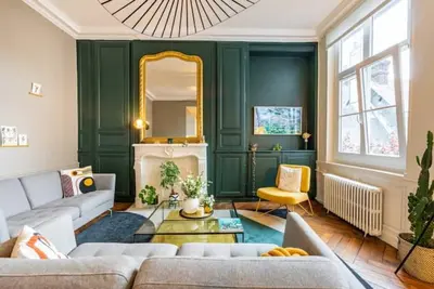 Image de fine arts • Charming 2 bedroom & 2 bathroom apartment • Private parking