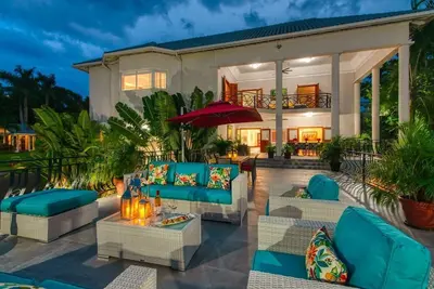 Villa Contenta 8-Butler Service, Pool, Luxury Mansion