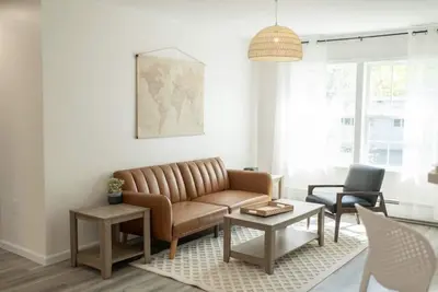 Image de Downtown Alex Bay home- Newly Renovated!
