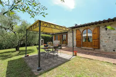 Image de Cozy cottage with private pool and garden for al fresco dining