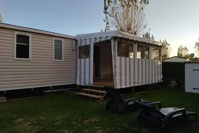 Image de Mobile home by the sea
